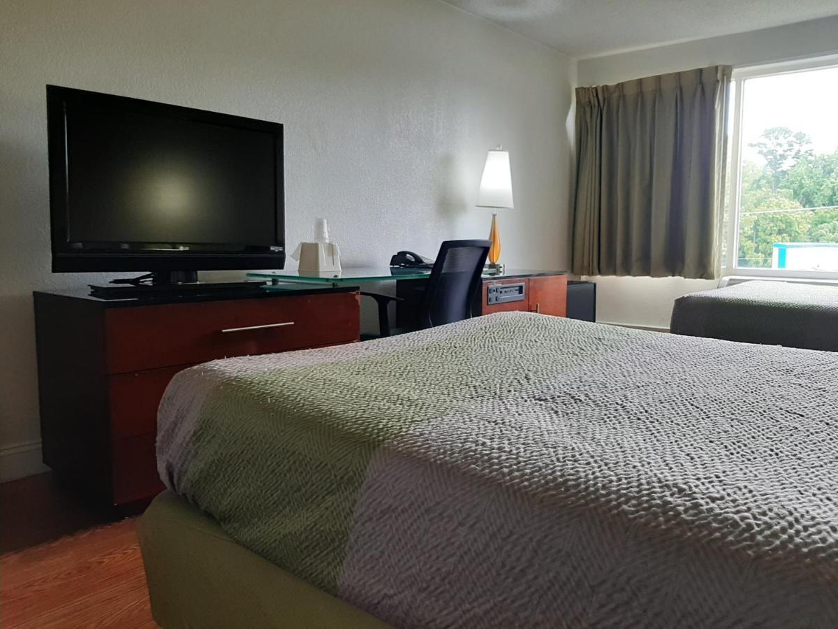 Econo Lodge Airport Near Billy Graham Parkway Charlotte Dış mekan fotoğraf