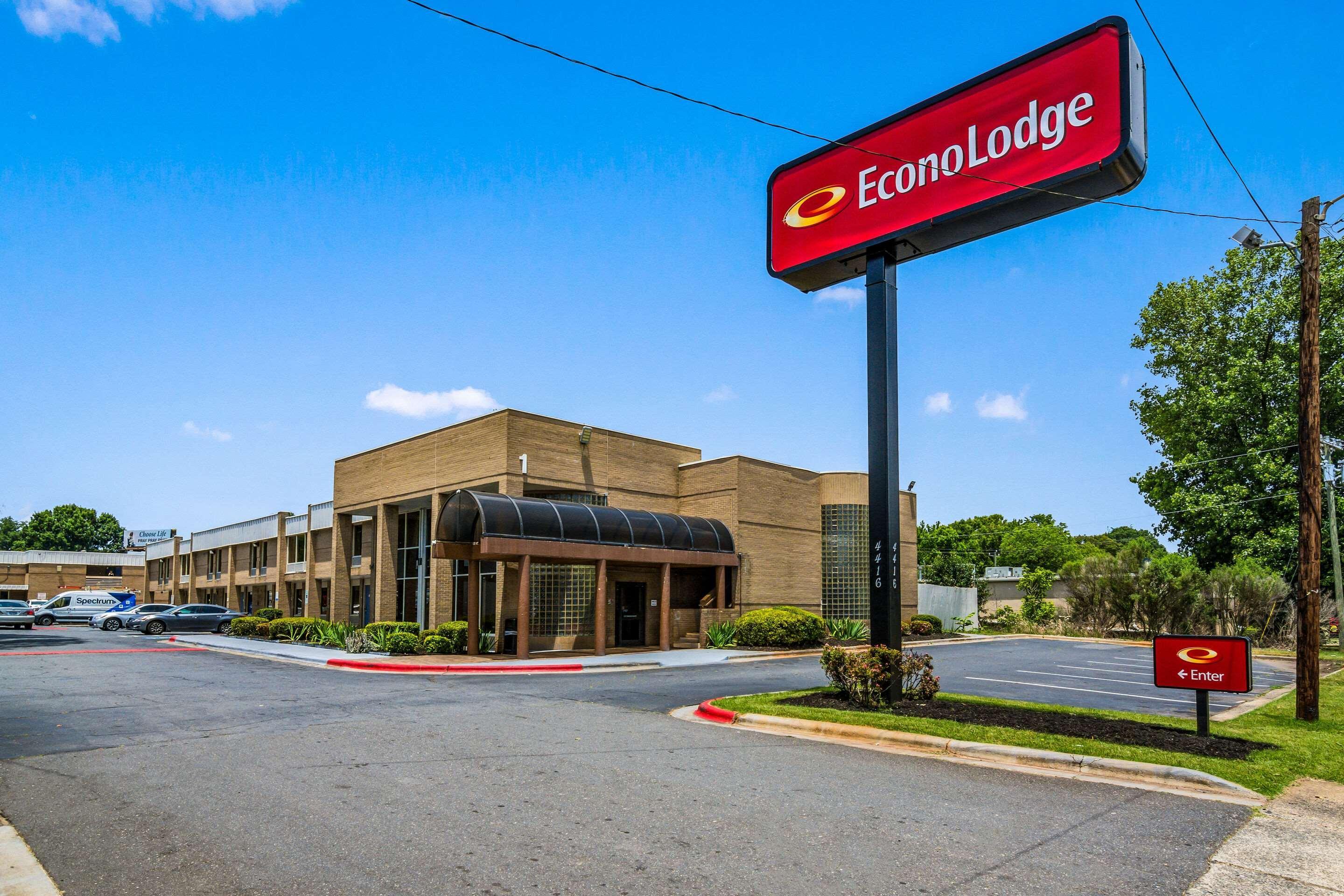 Econo Lodge Airport Near Billy Graham Parkway Charlotte Dış mekan fotoğraf