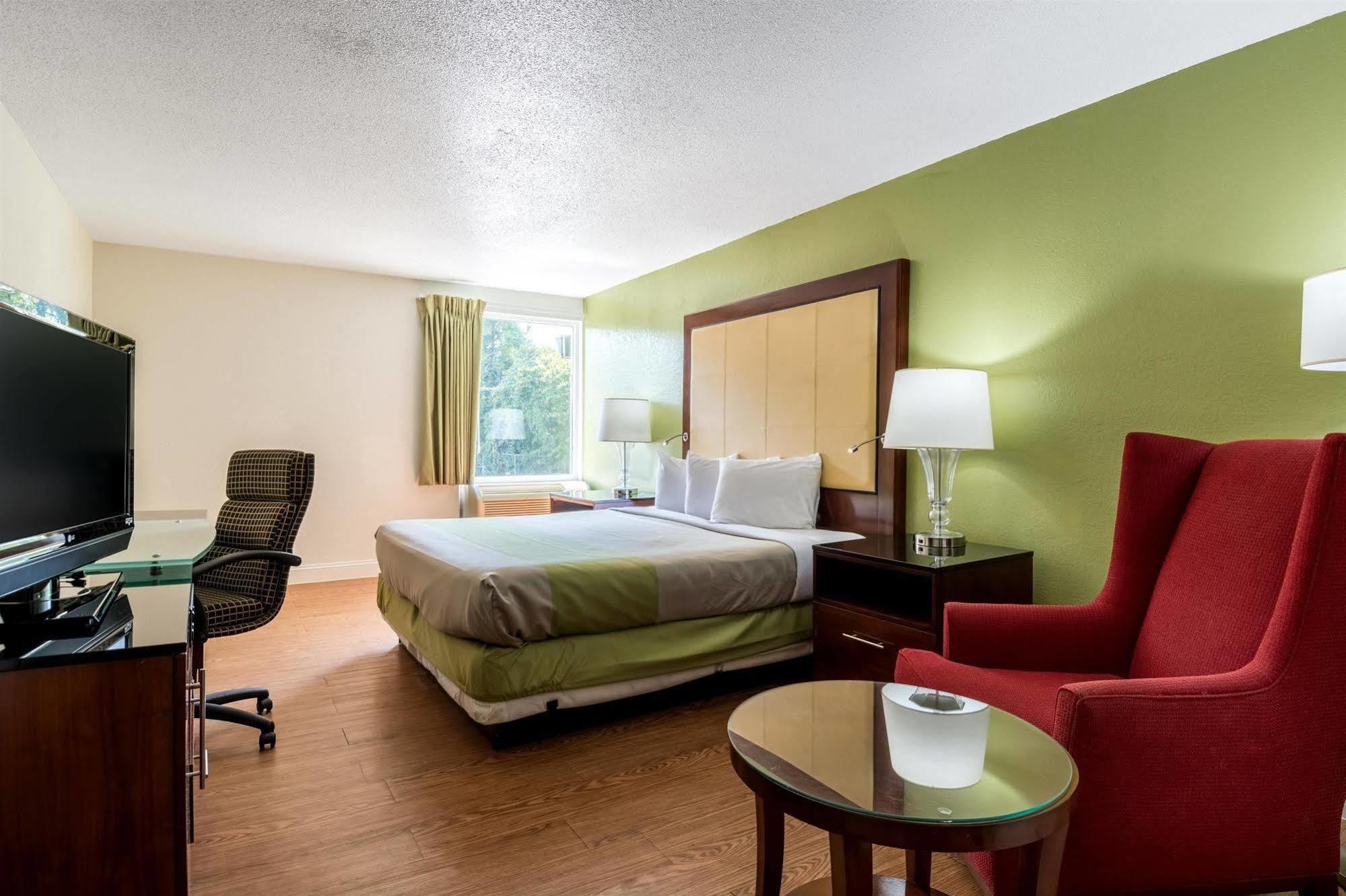 Econo Lodge Airport Near Billy Graham Parkway Charlotte Dış mekan fotoğraf